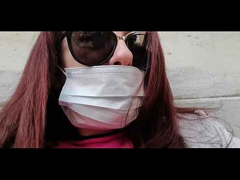 ❤️ Nicoletta kostab naabrile ja pissis tema garaažis (Special Covid19 Itaalia karantiin) ❤️ Kvaliteetne porno at us