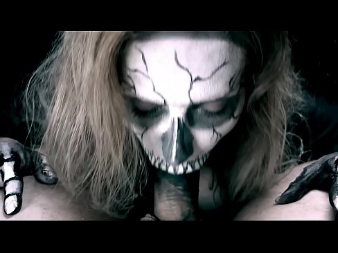 ❤️ Demon girl imeb kulli oma musta suuga ja neelab sperma. ❤️ Kvaliteetne porno at us
